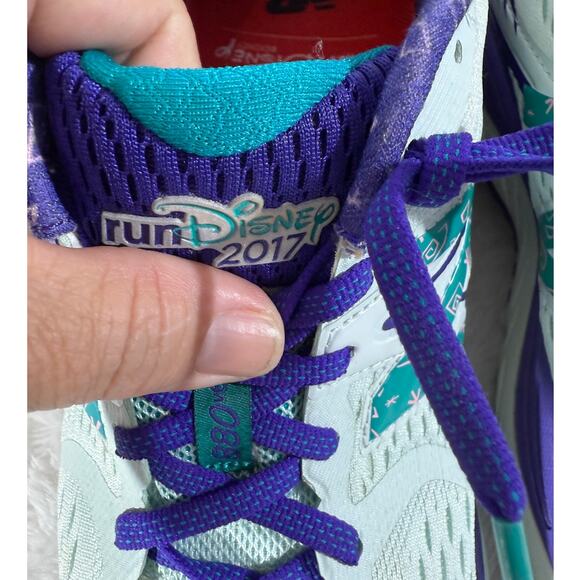 New Balance runDisney 880v6 Mad Tea Party 2017 Womens 11.5 ABZORB Rare - Picture 5 of 8